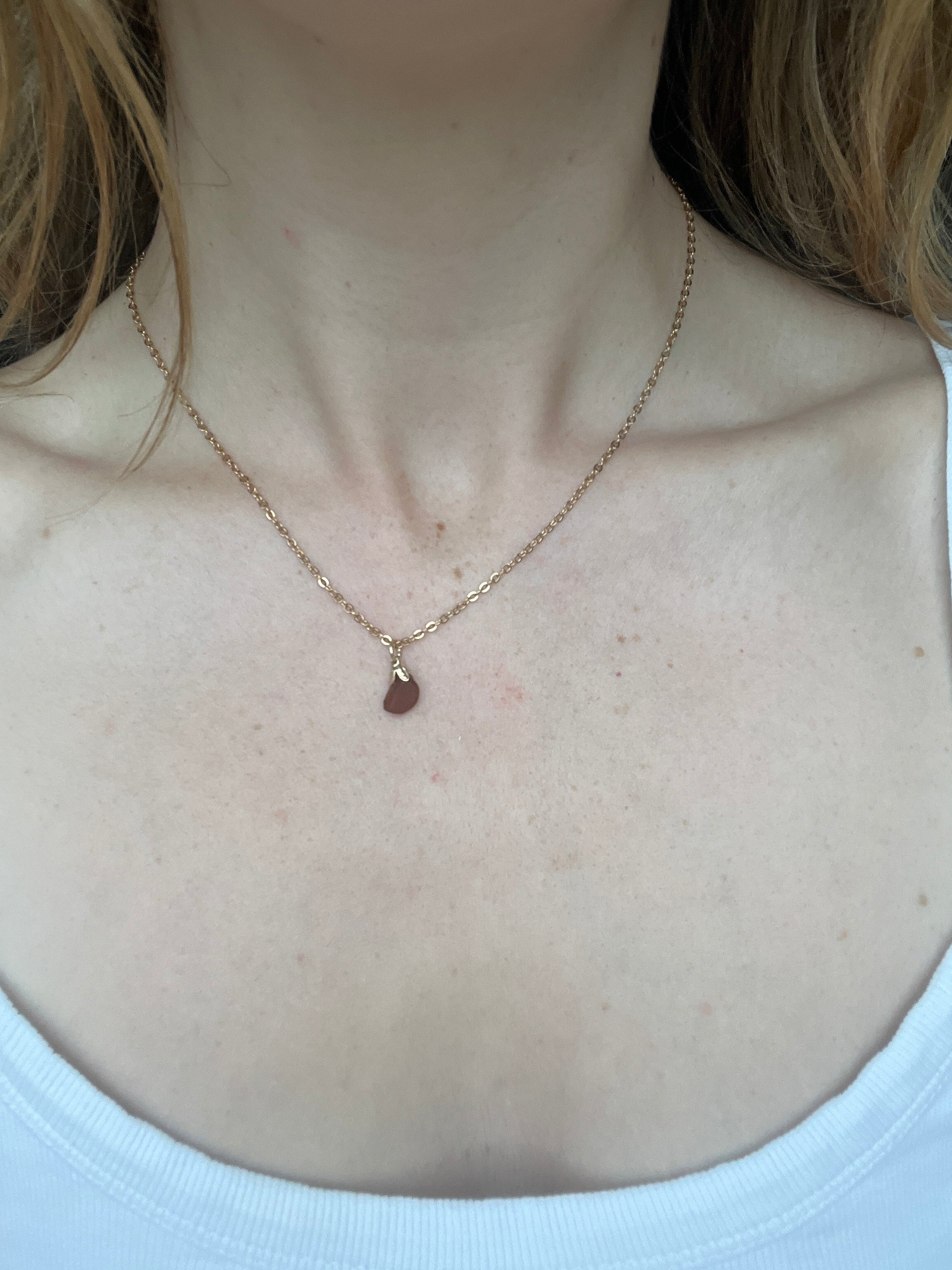 Brown Sea Glass Pendant Necklace – Gold-Plated Chain